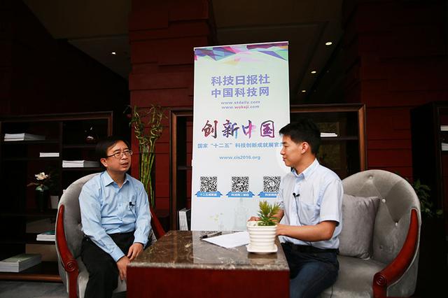 潘建伟:专用量子计算机有望十年内面世